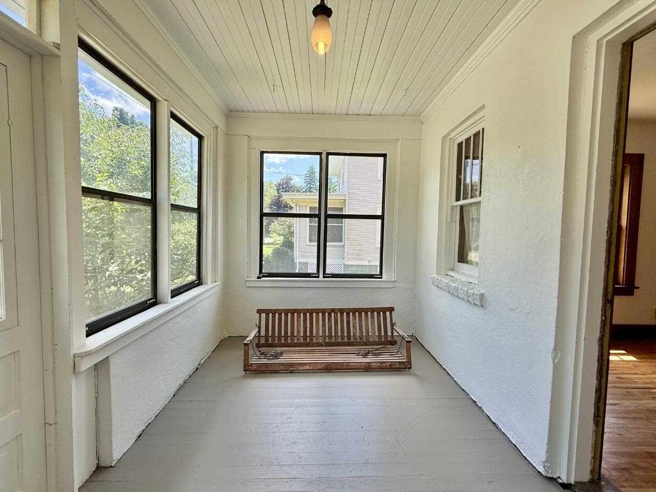 423 S 7th Ave
