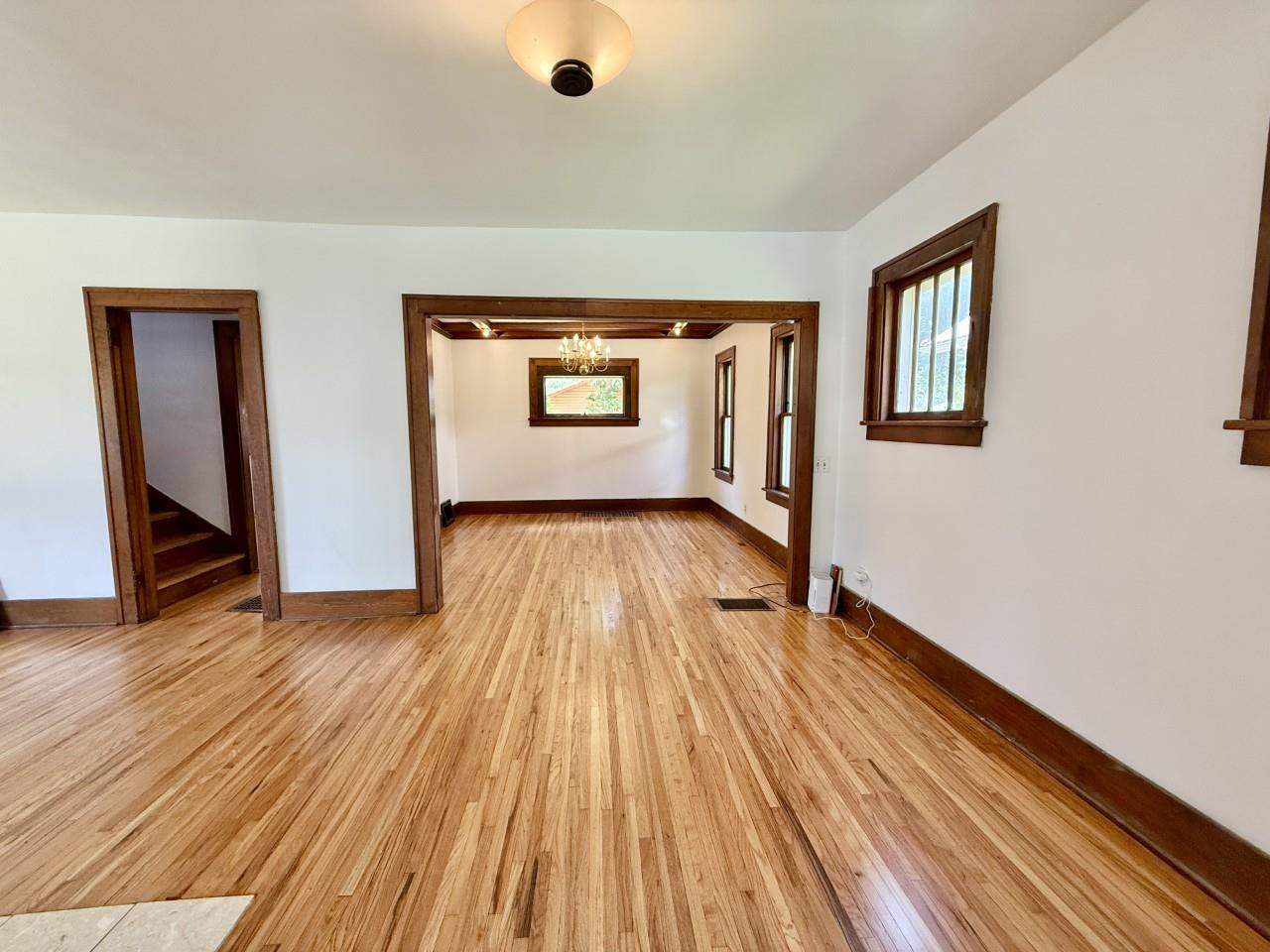 423 S 7th Ave