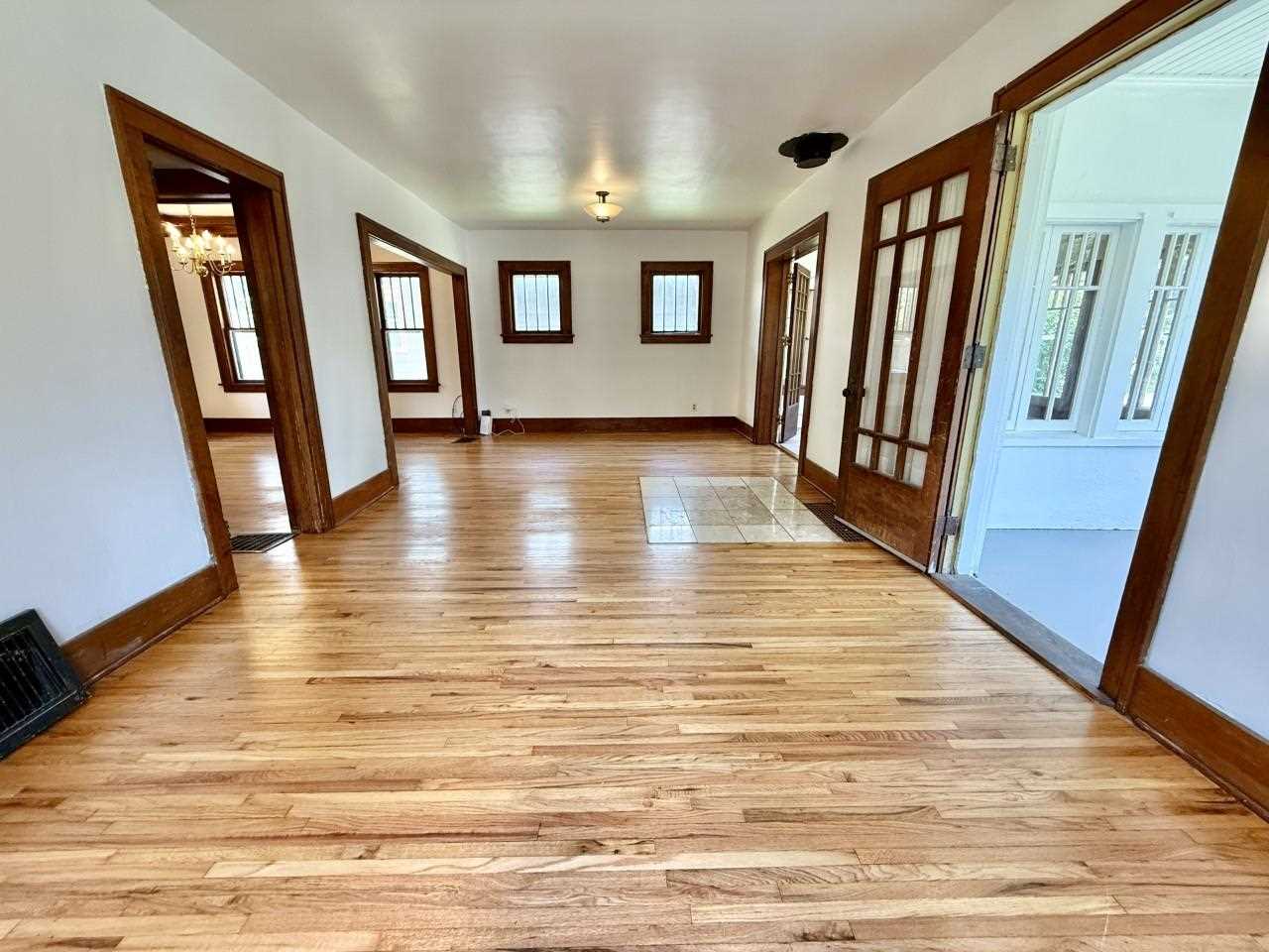 423 S 7th Ave