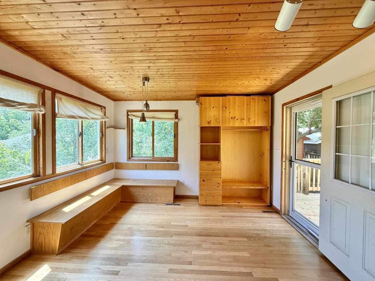 423 S 7th Ave