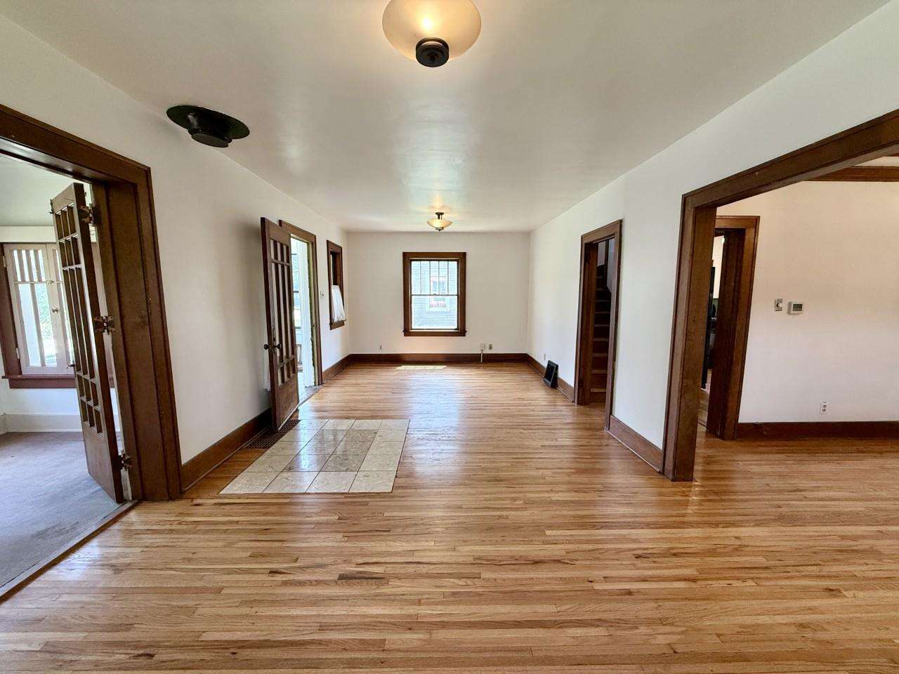 423 S 7th Ave