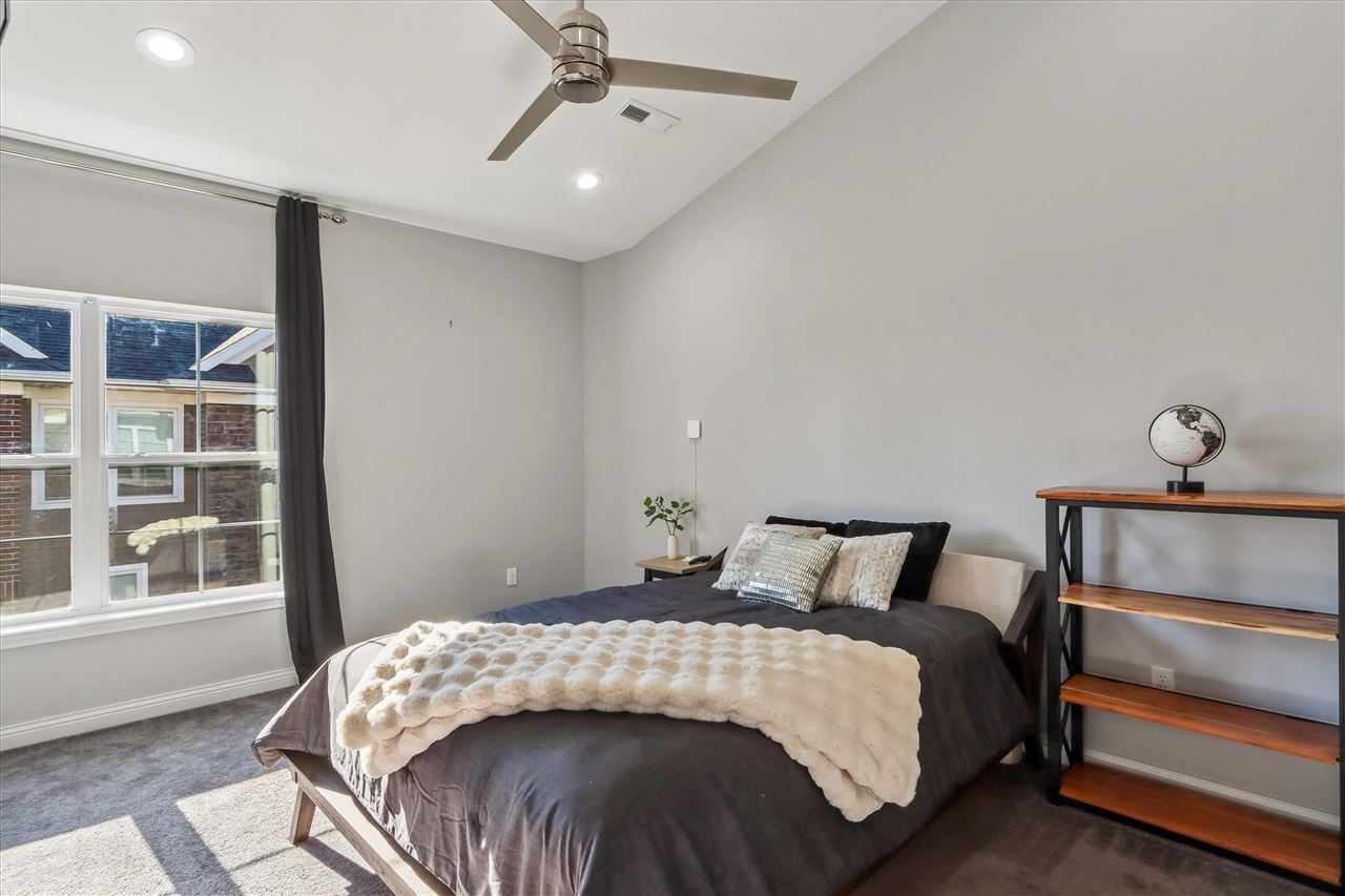 340 Clark Drive Unit: #2