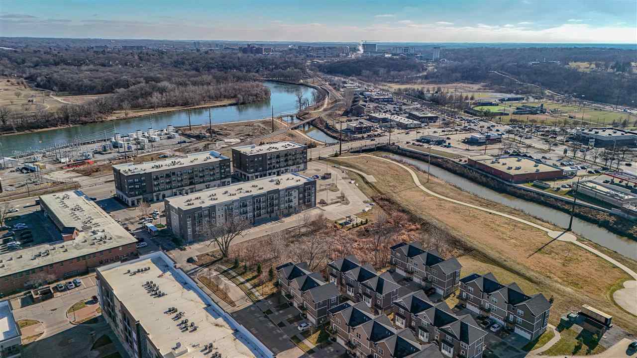 340 Clark Drive Unit: #2