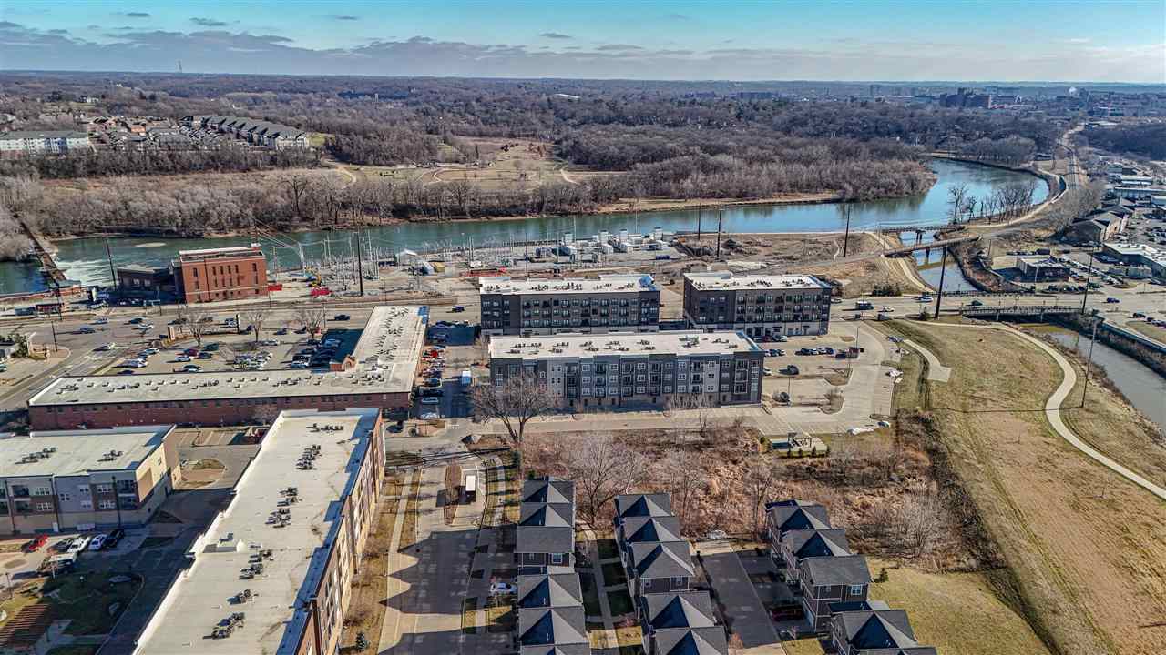 340 Clark Drive Unit: #2