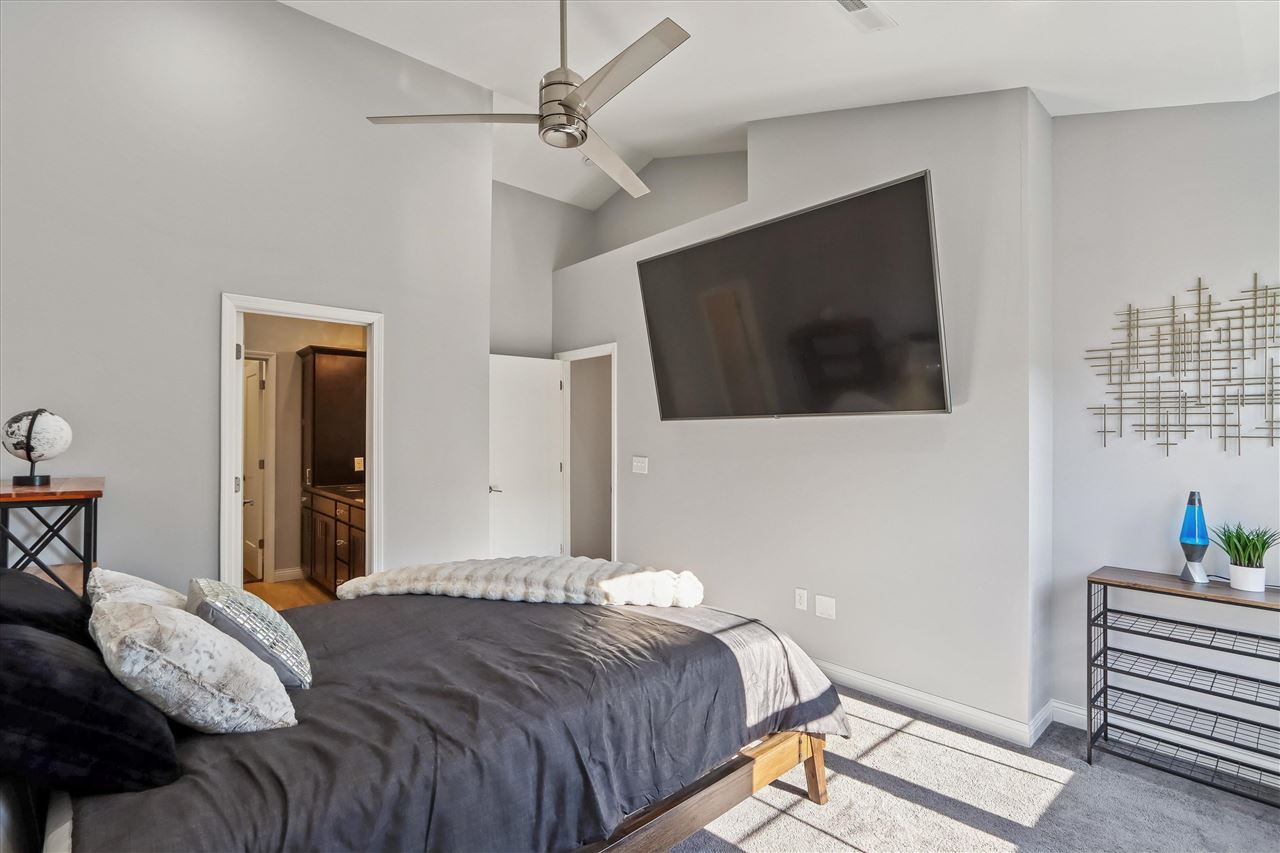 340 Clark Drive Unit: #2