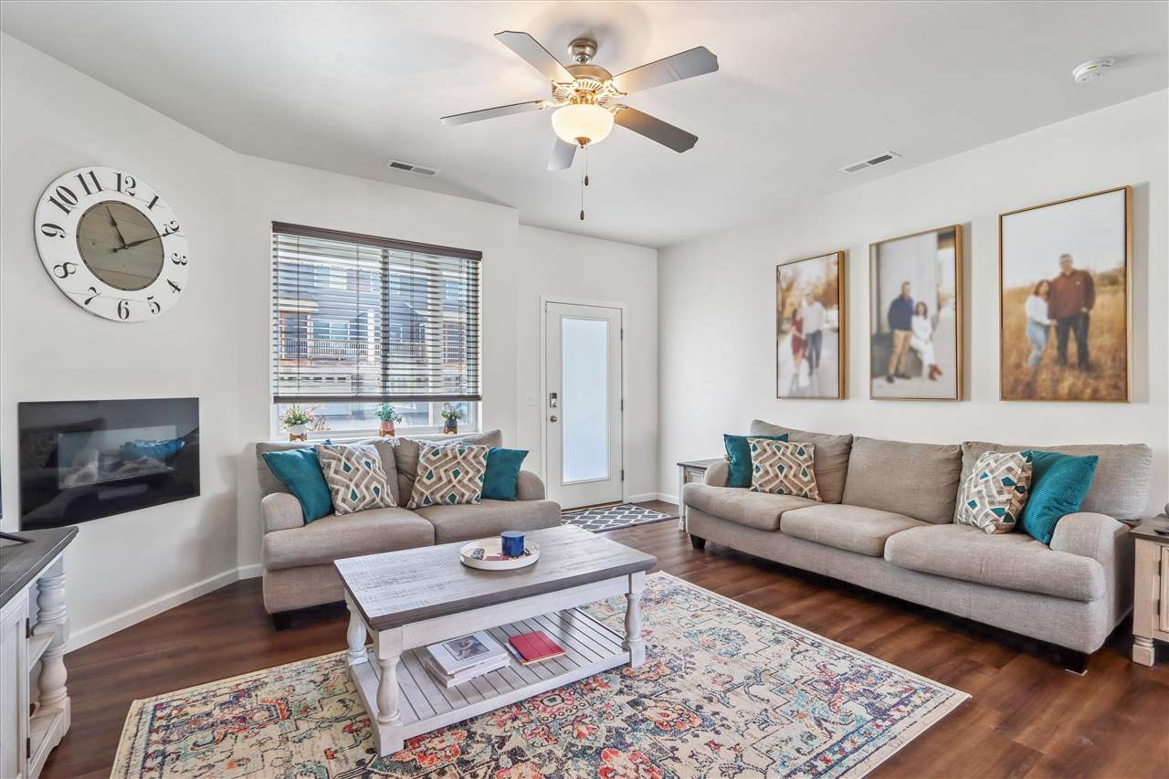 1219 Ronald Way