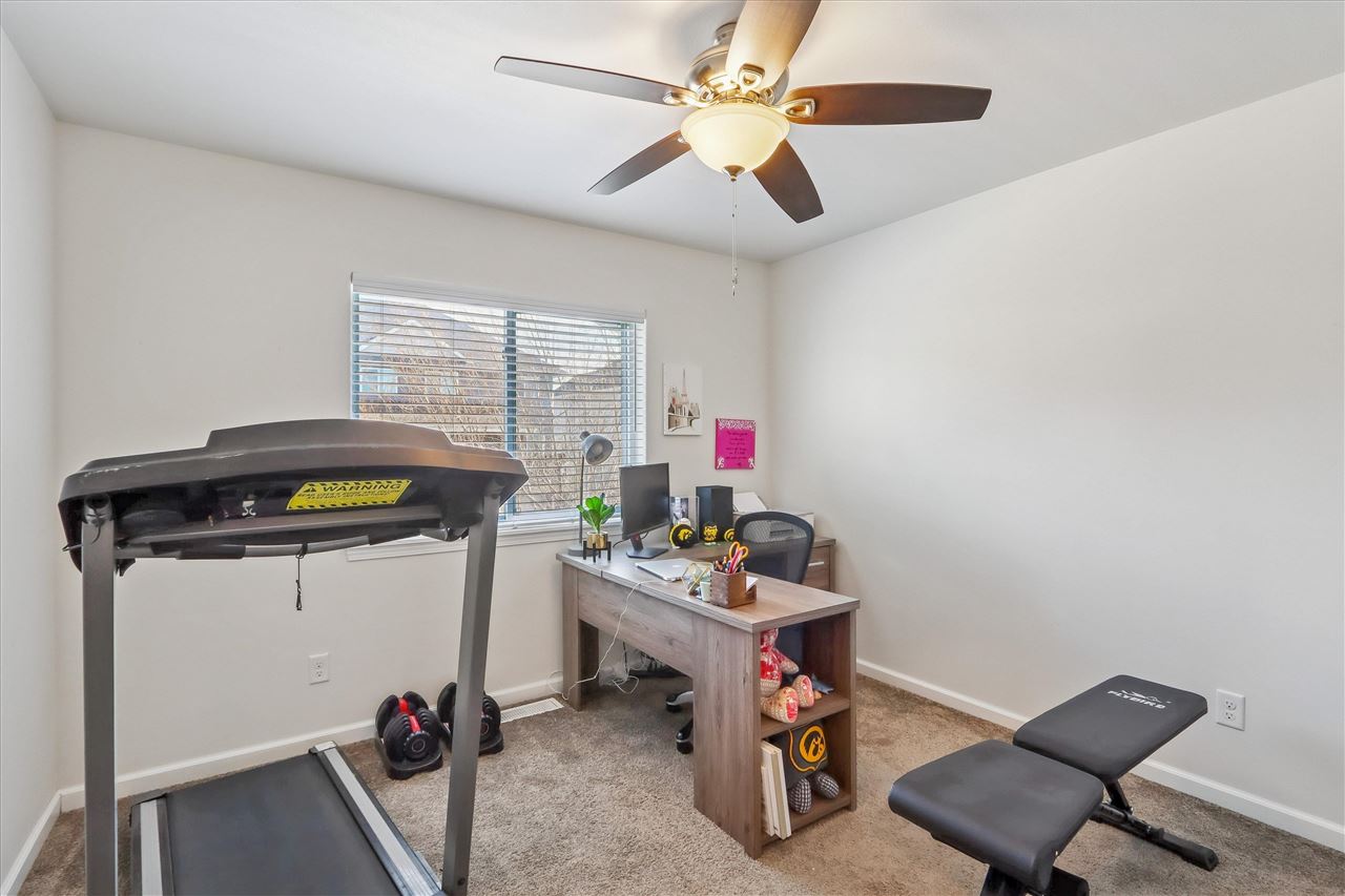 1219 Ronald Way