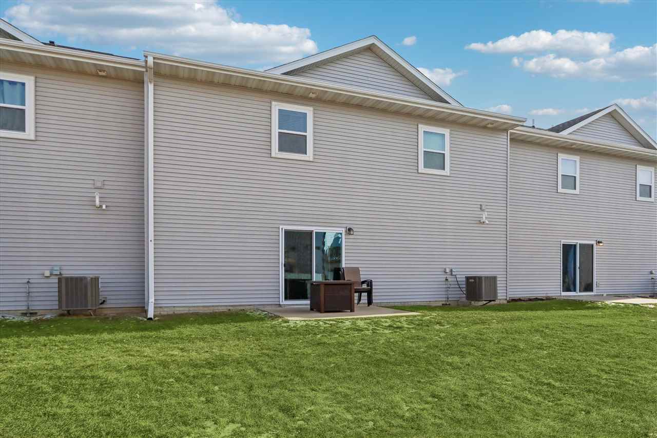 1219 Ronald Way