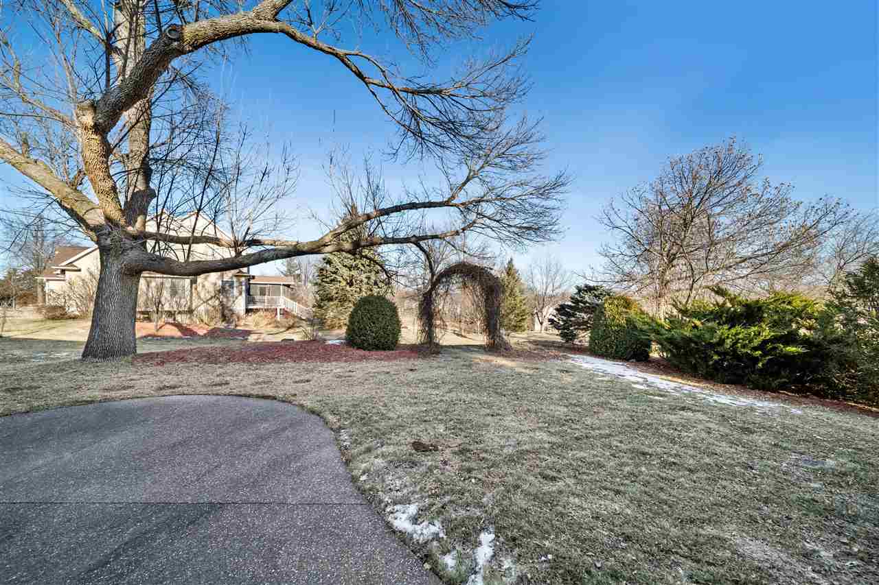 1701 Brown Deer Rd