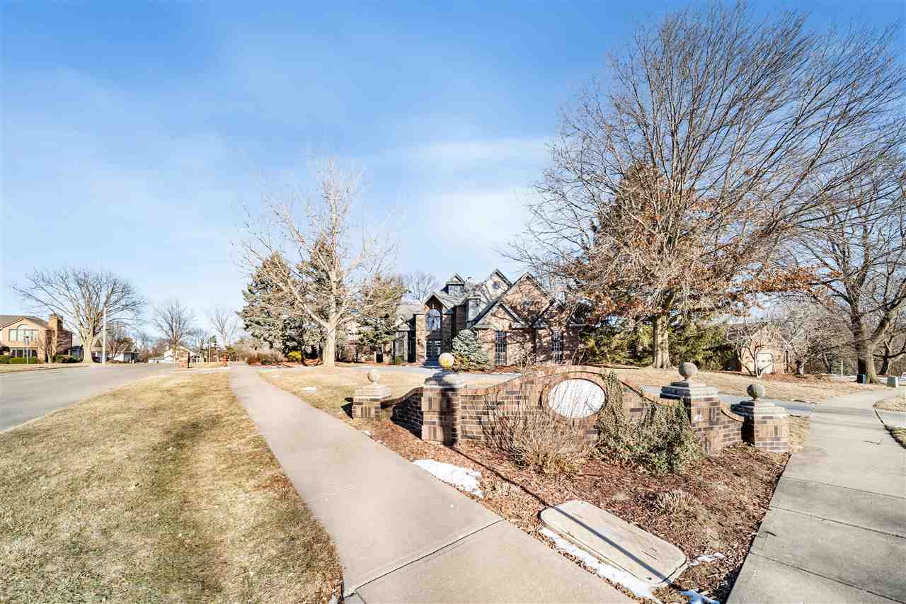 1701 Brown Deer Rd