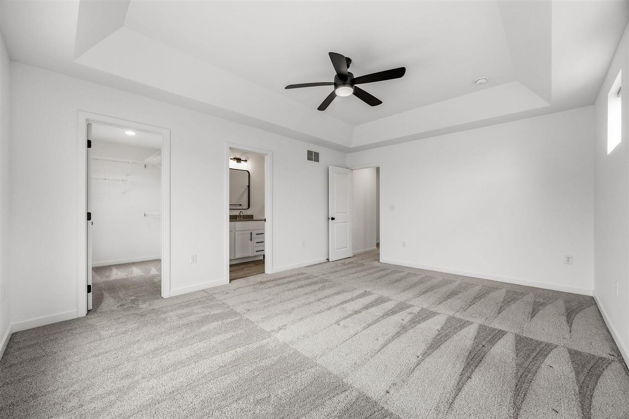 458 Cherry Ave