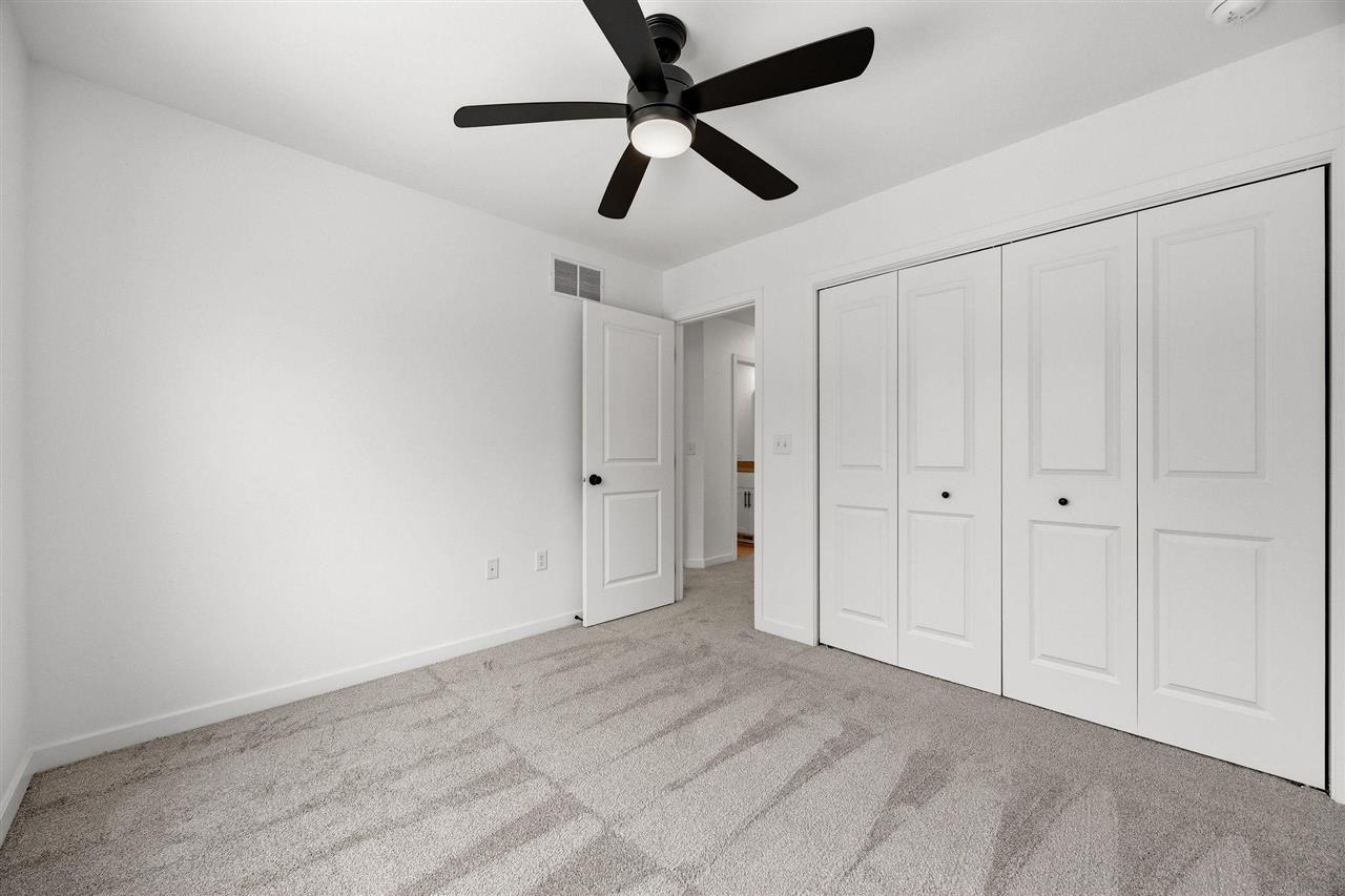 458 Cherry Ave
