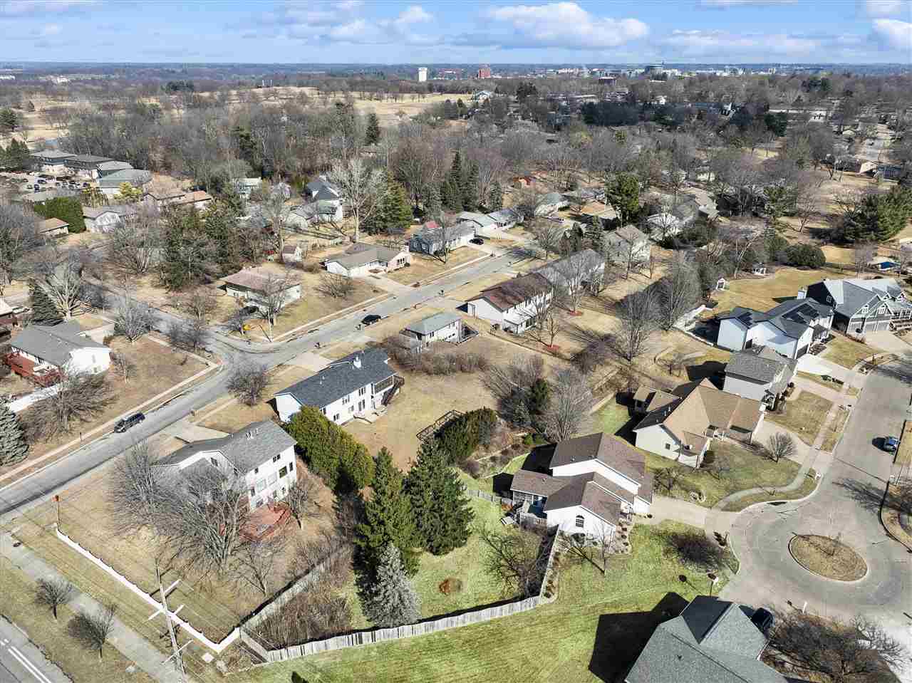 708 Elliott Court