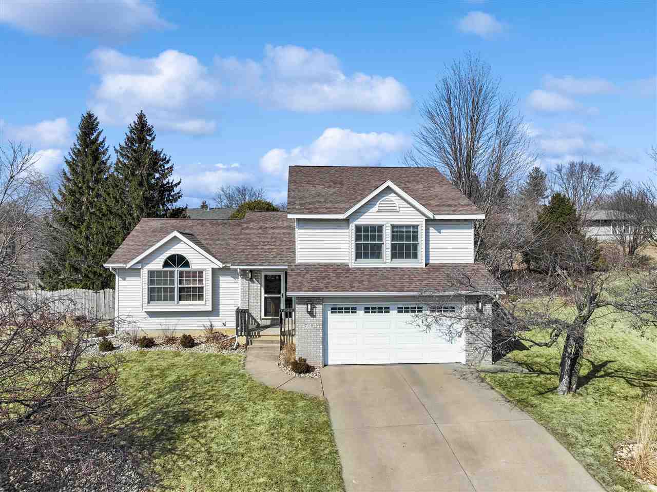 708 Elliott Court