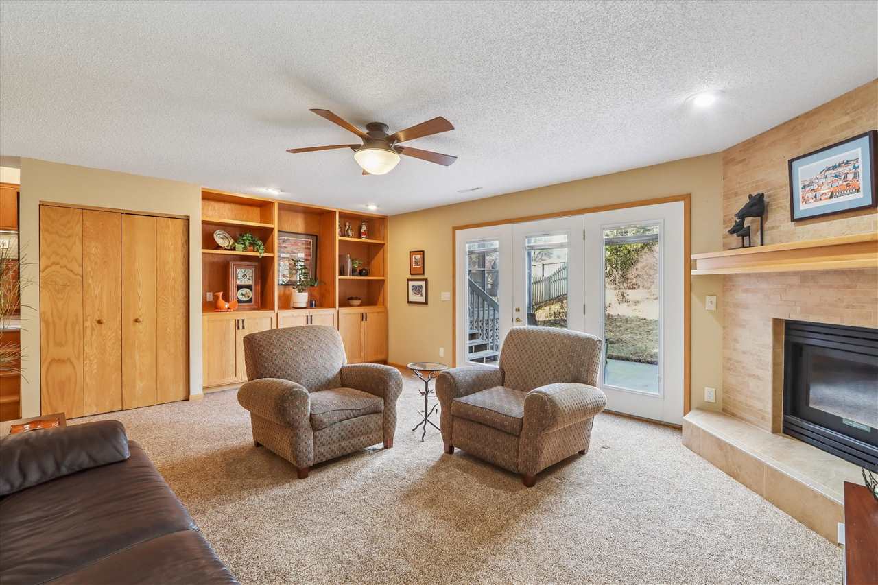 708 Elliott Court