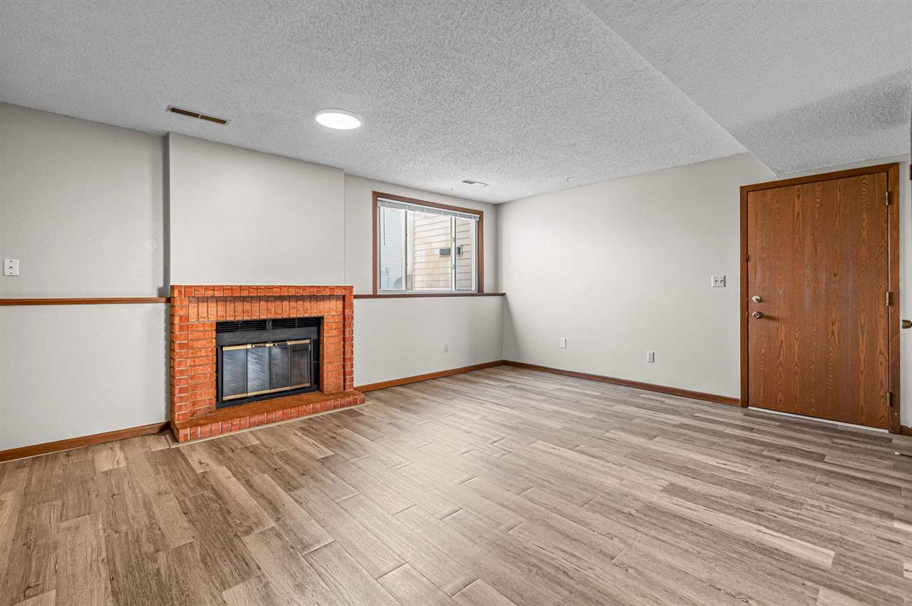 942 23rd Ave Unit: 1