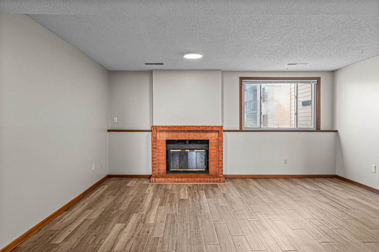 942 23rd Ave Unit: 1