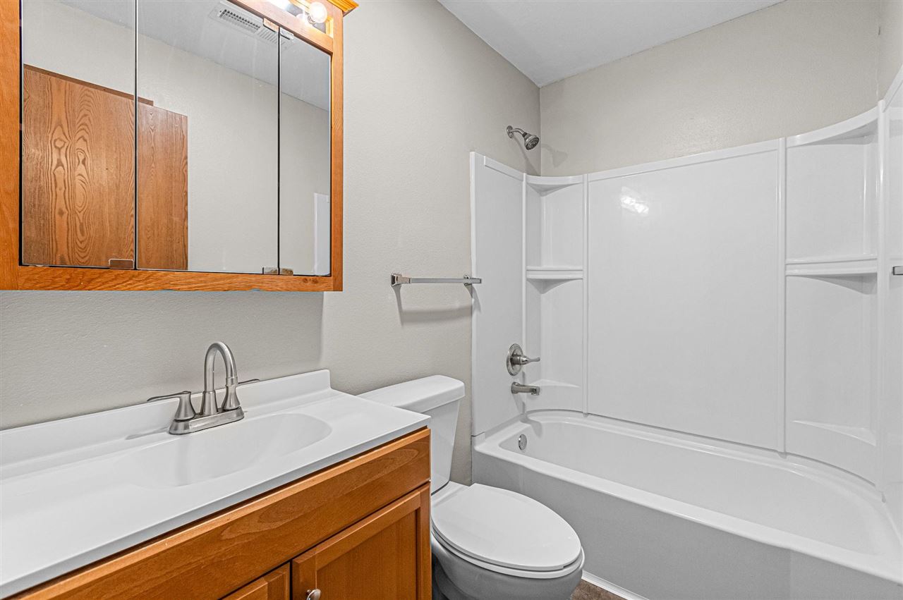 942 23rd Ave Unit: 1