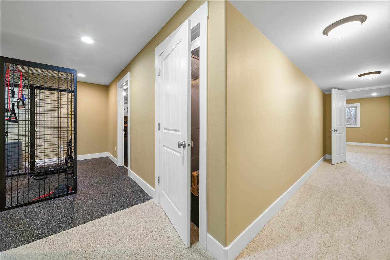 2238 Dempster Dr