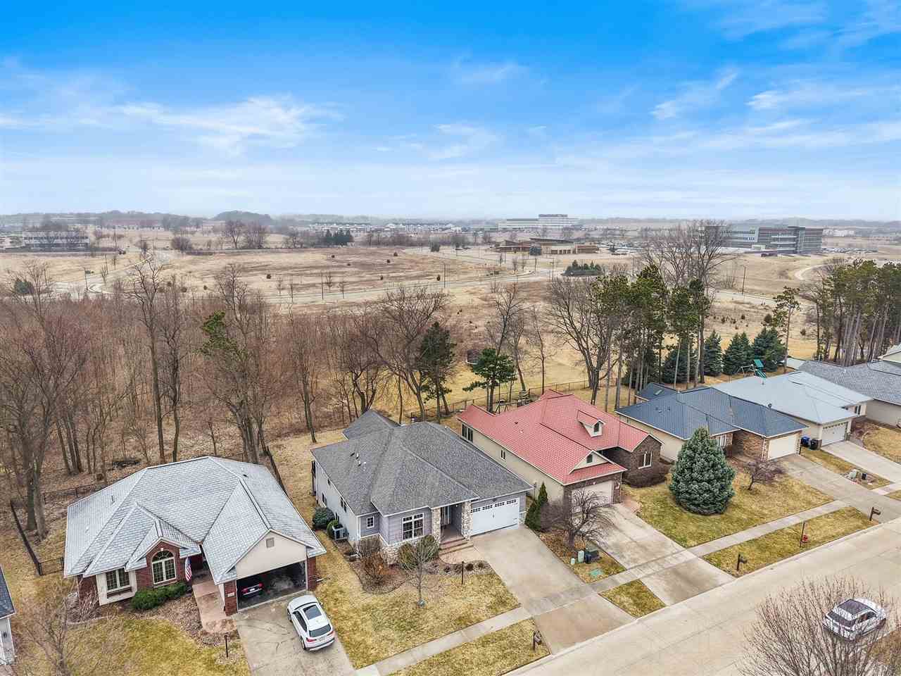 2238 Dempster Dr