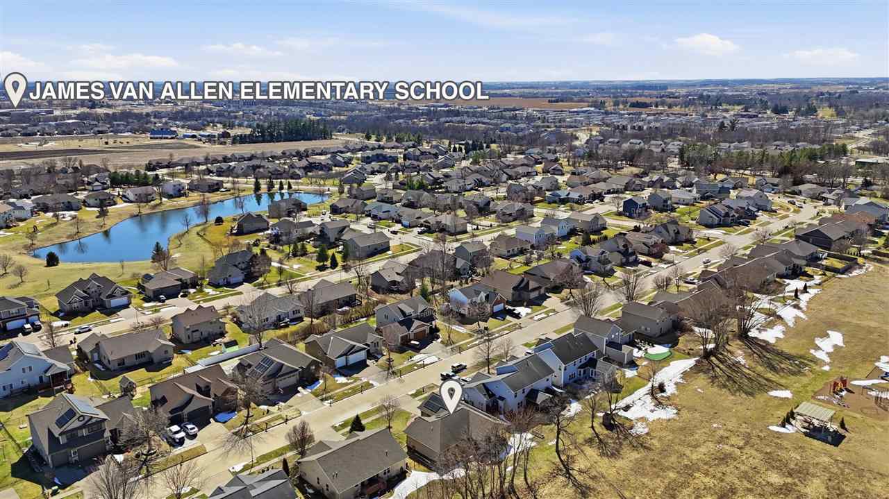360 Lockmoor Ave