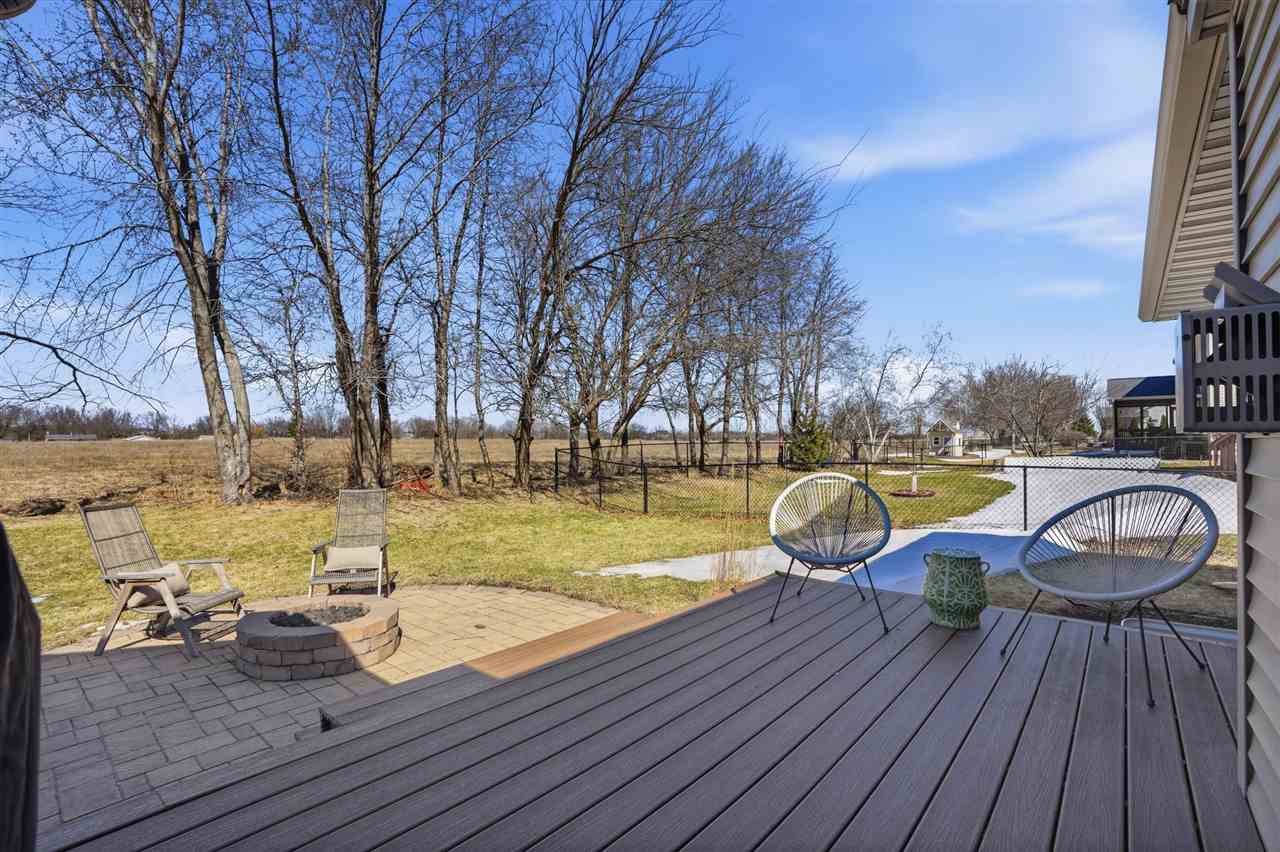 360 Lockmoor Ave