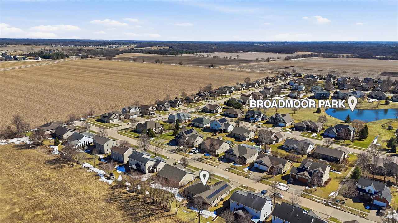 360 Lockmoor Ave