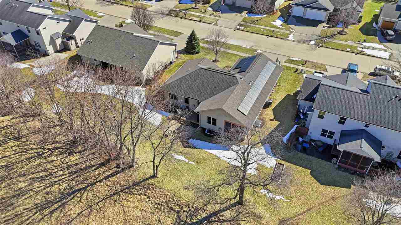360 Lockmoor Ave