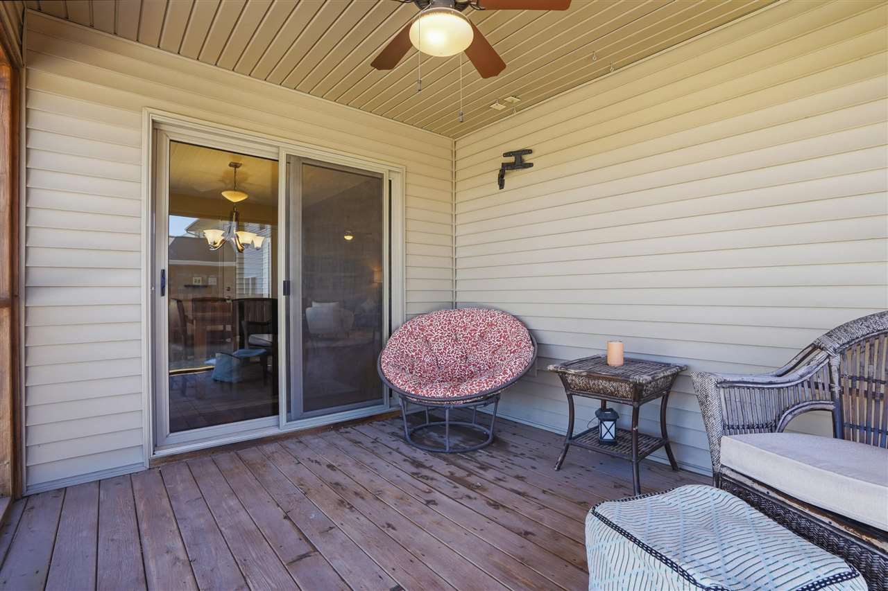 360 Lockmoor Ave