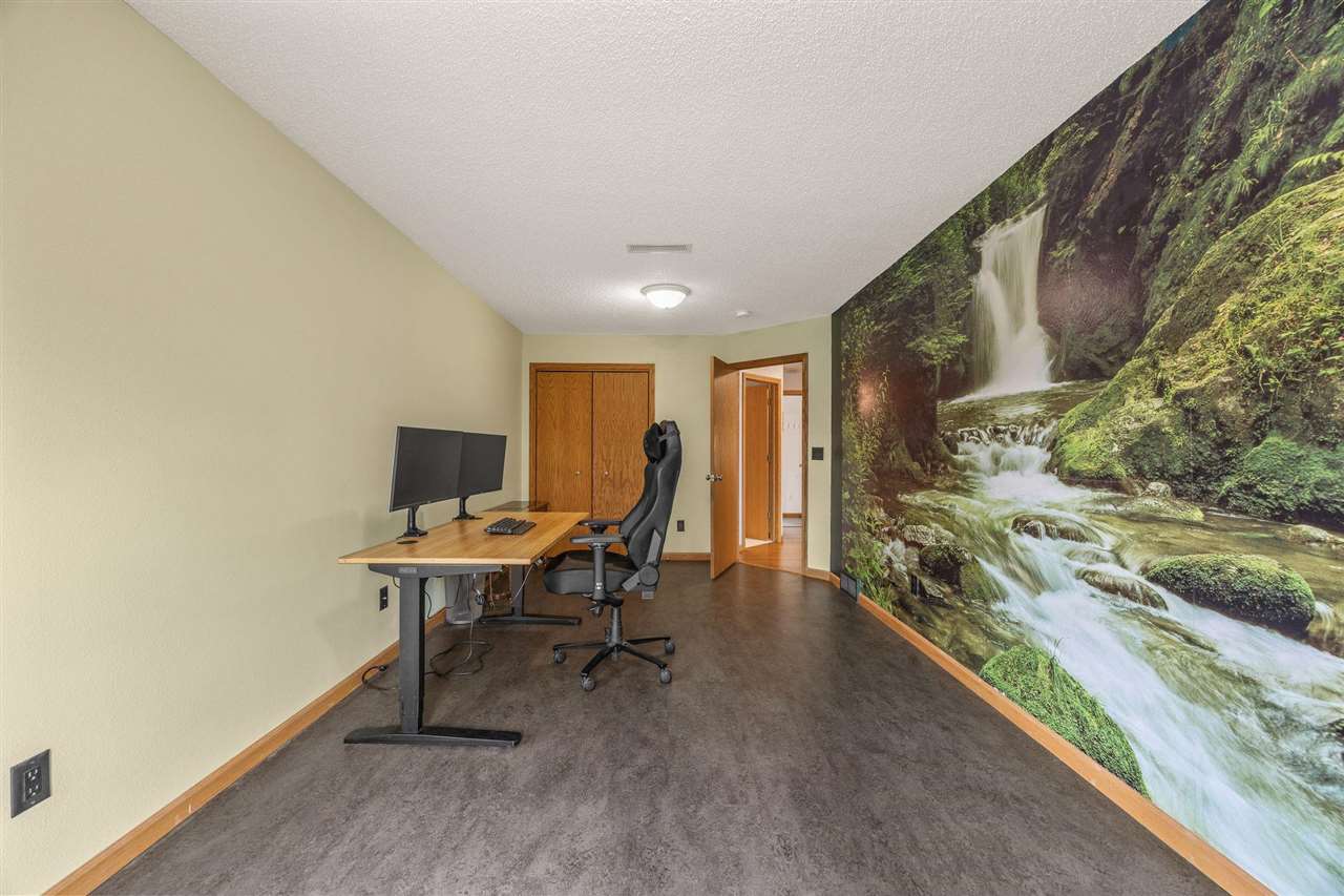 48 Galway Cir