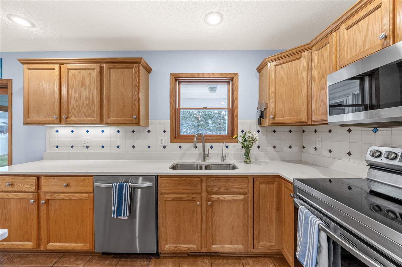 48 Galway Cir