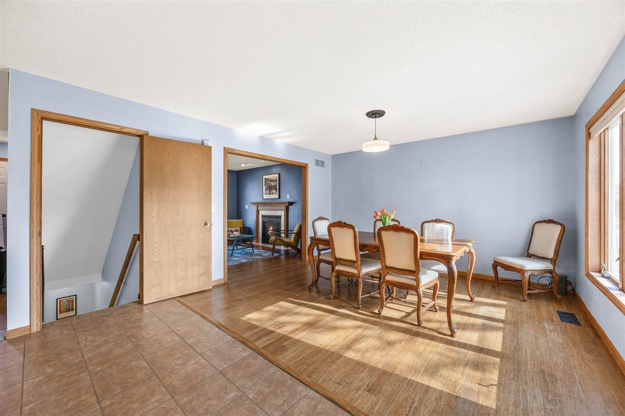 48 Galway Cir