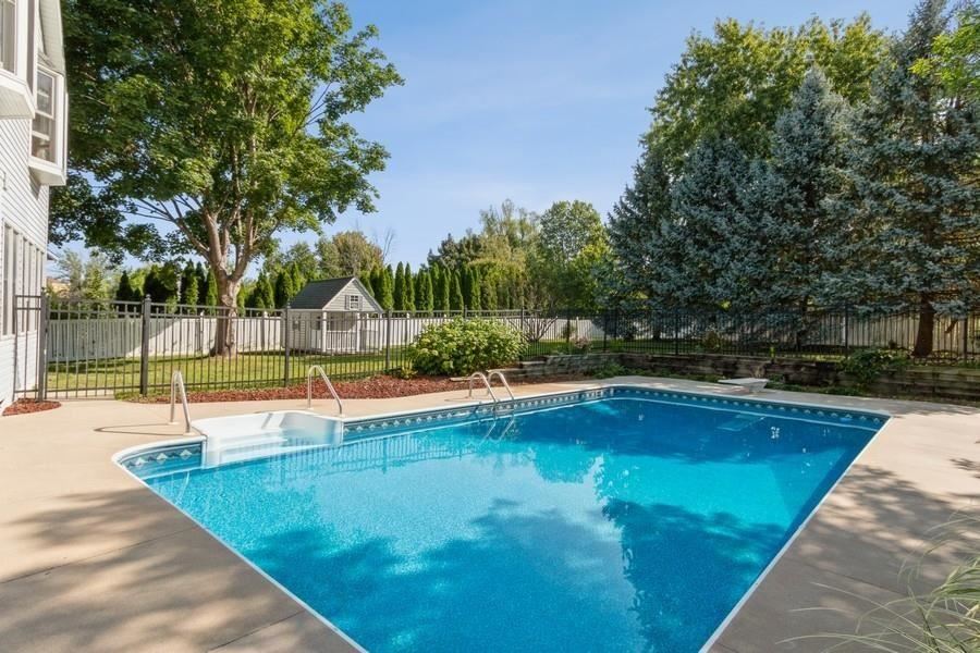 48 Galway Cir