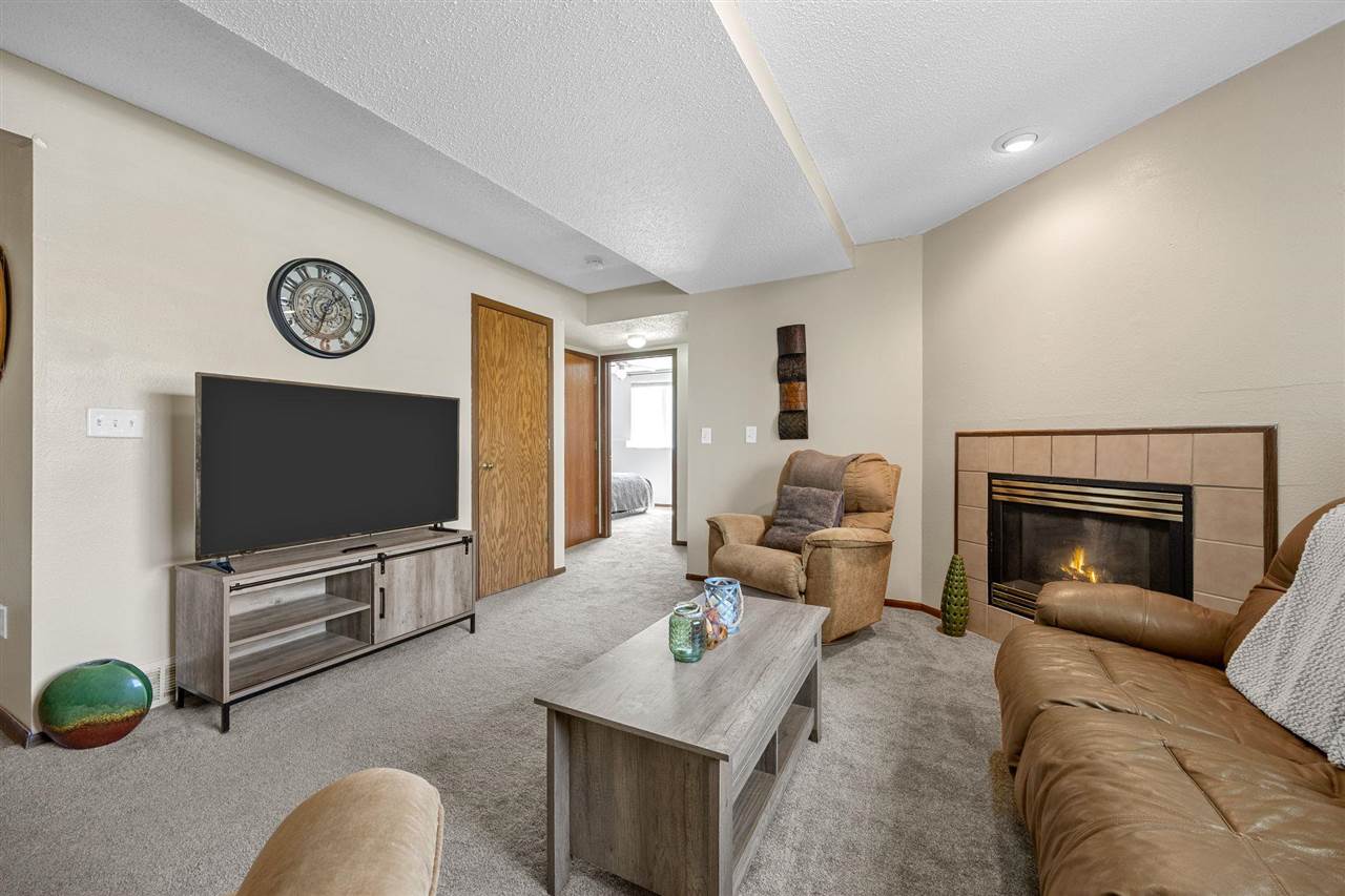 170 Elm Ridge Dr.