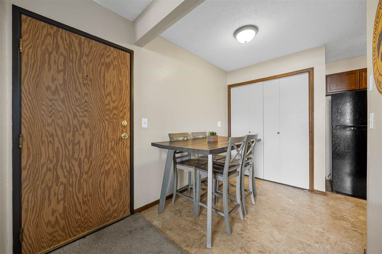 170 Elm Ridge Dr.