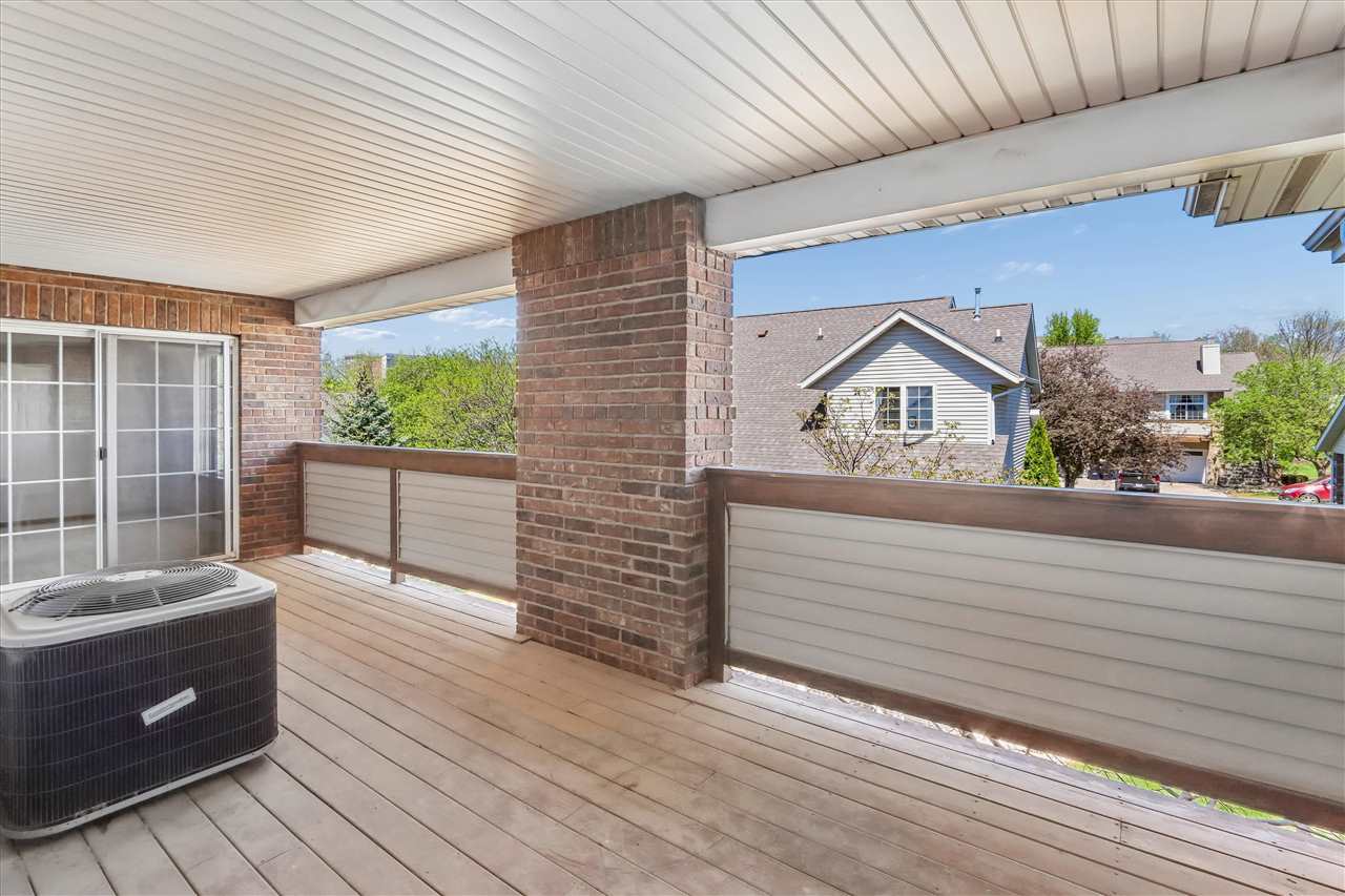 2592 Cascade Lane
