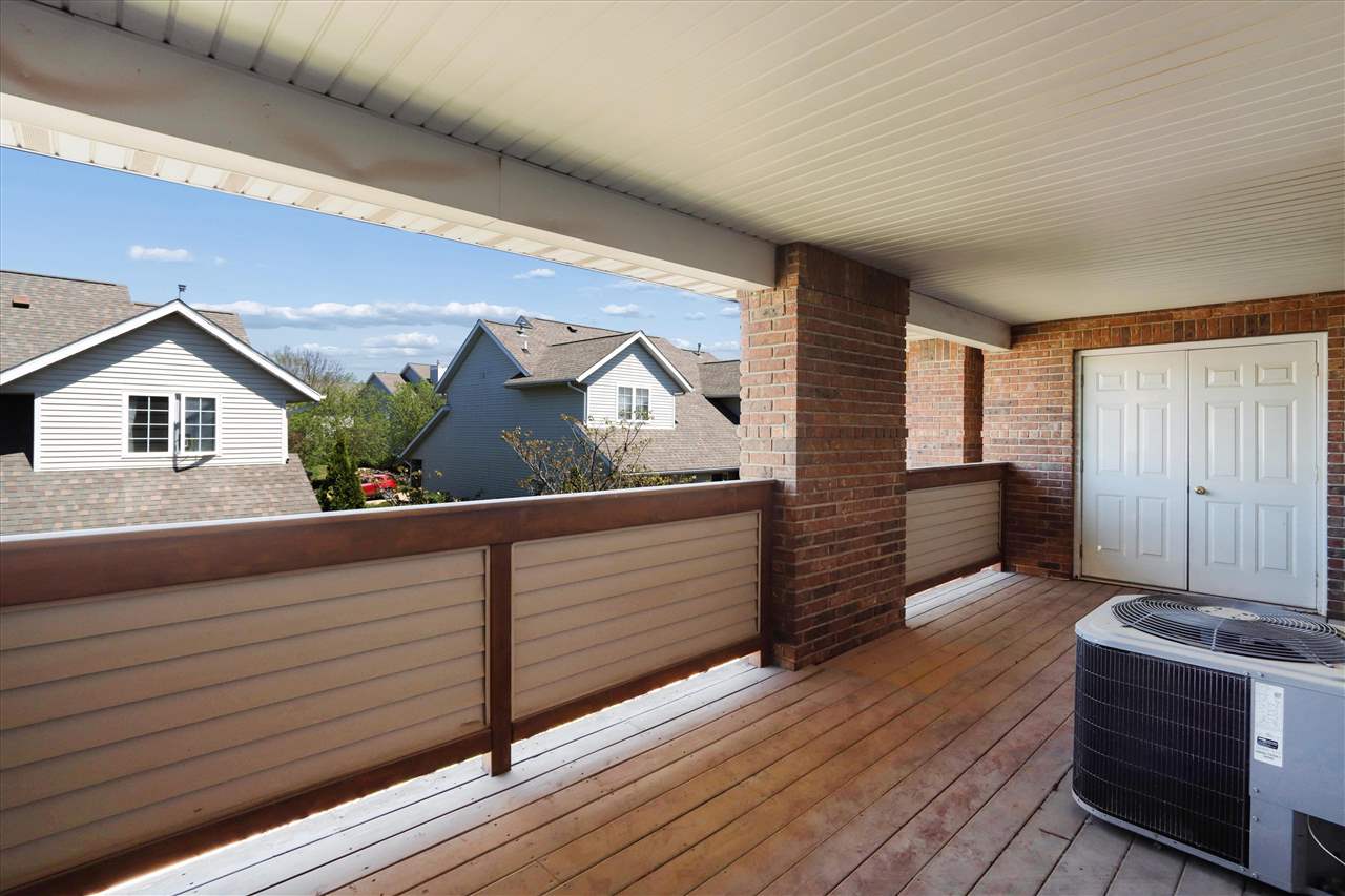 2592 Cascade Lane