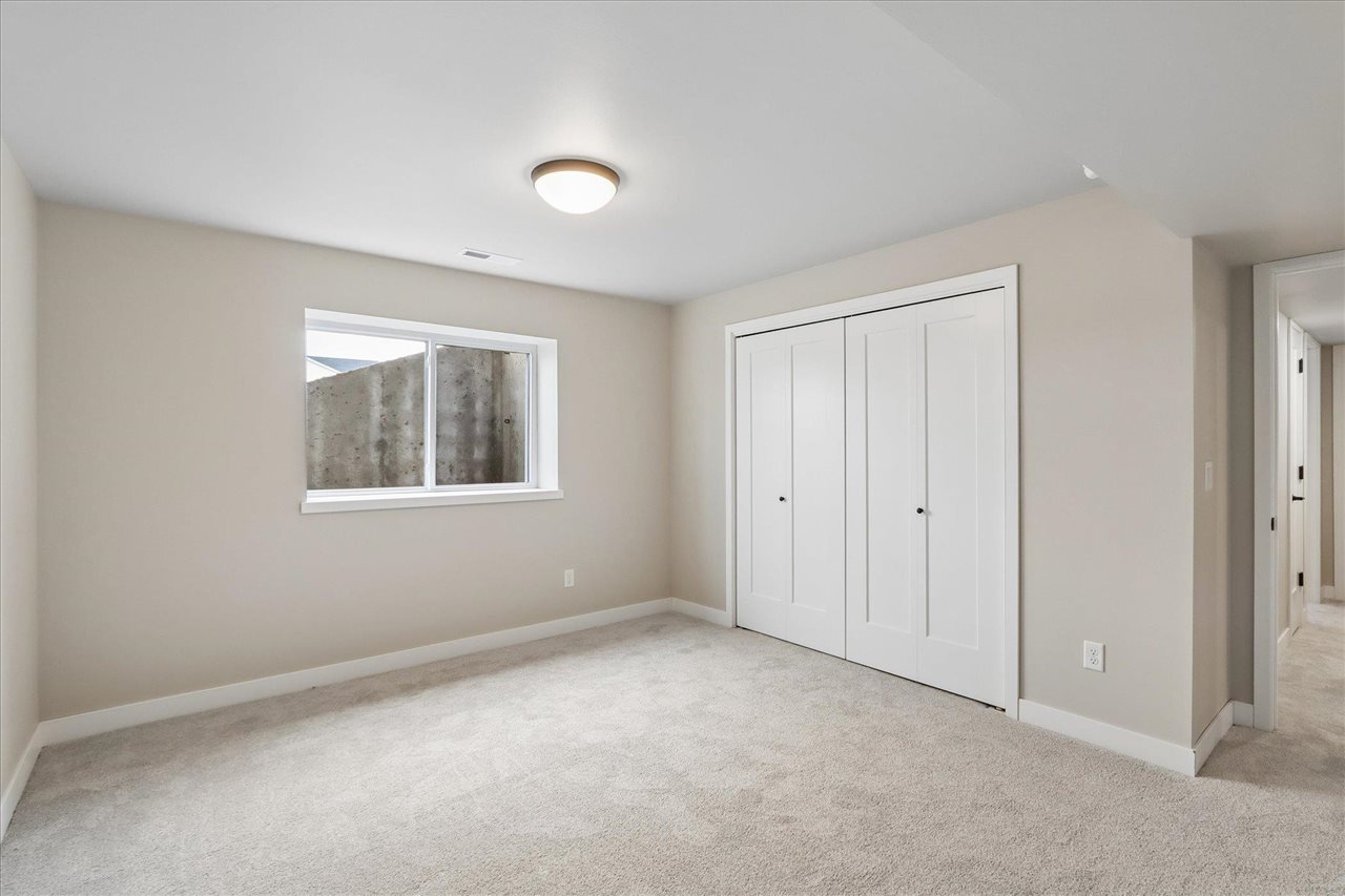1003 Highland Trl