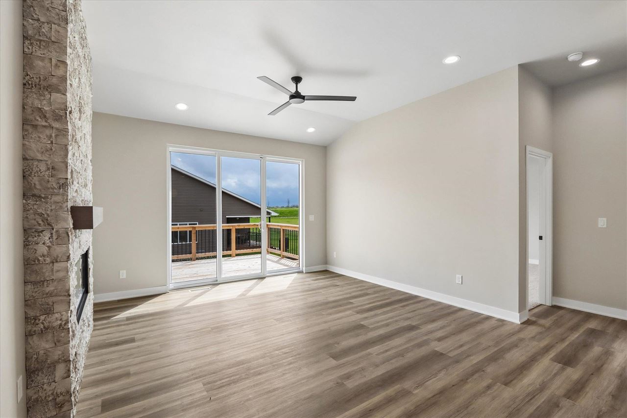 1003 Highland Trl