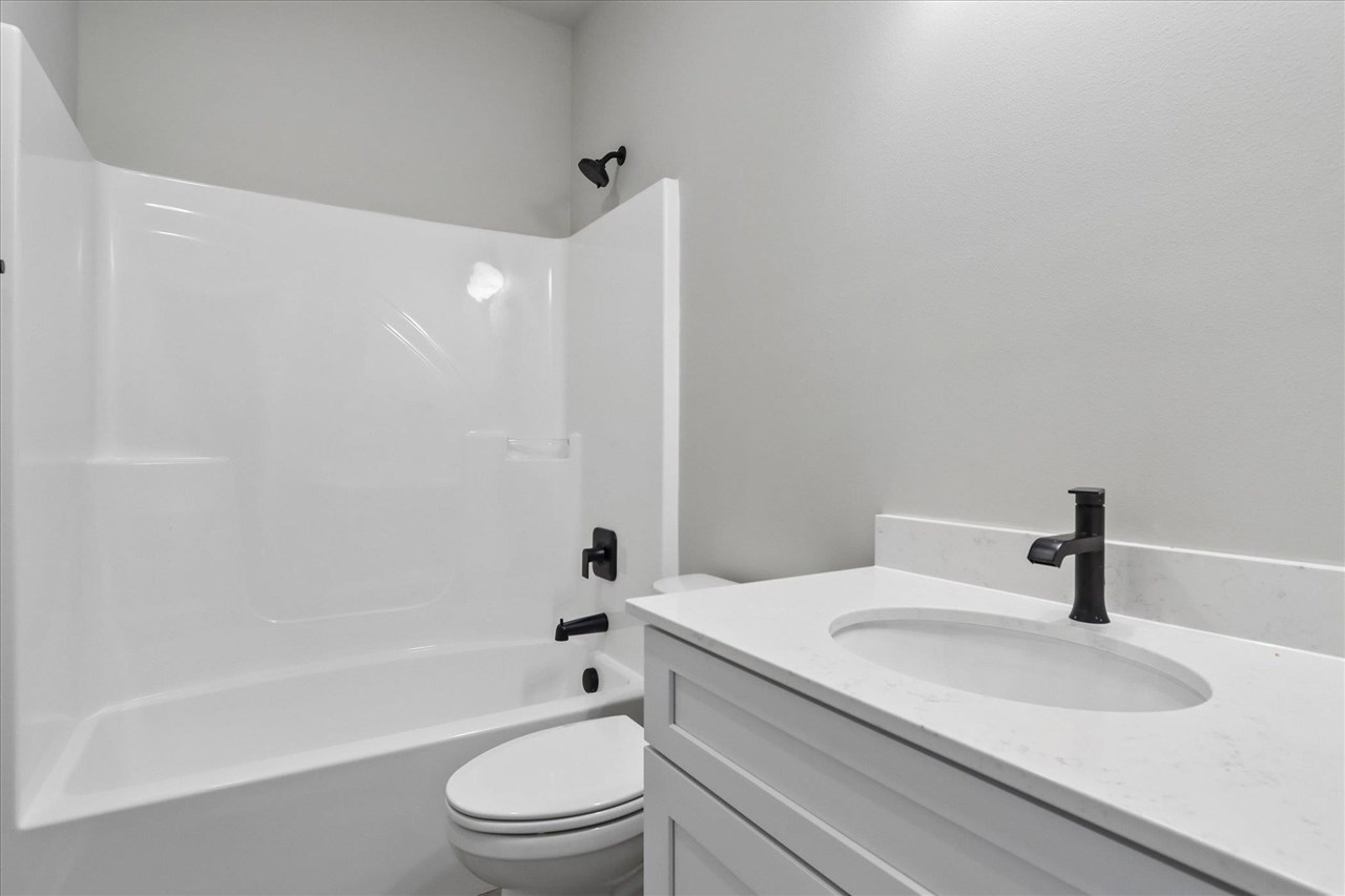 1003 Highland Trl