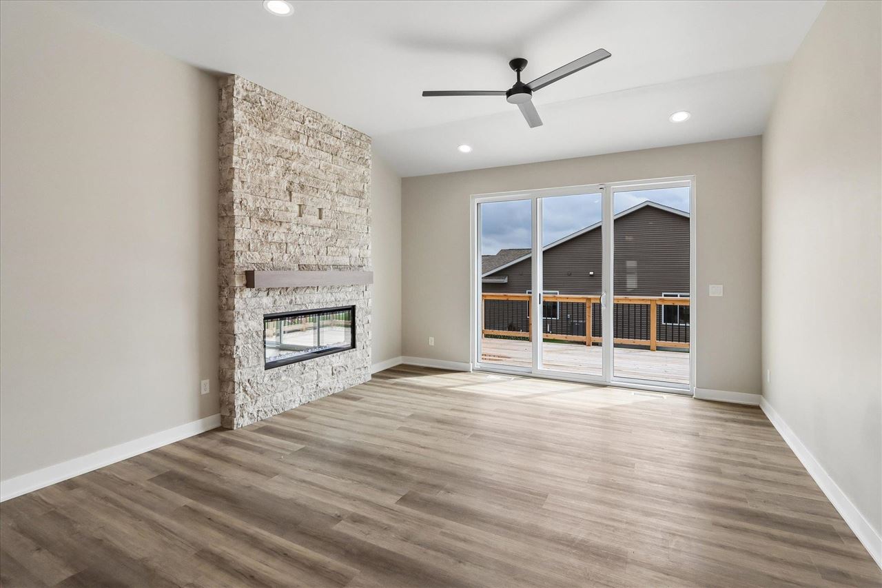 1003 Highland Trl