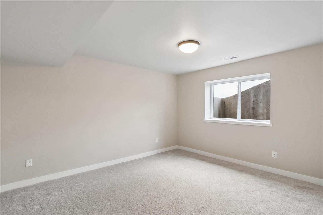 1003 Highland Trl