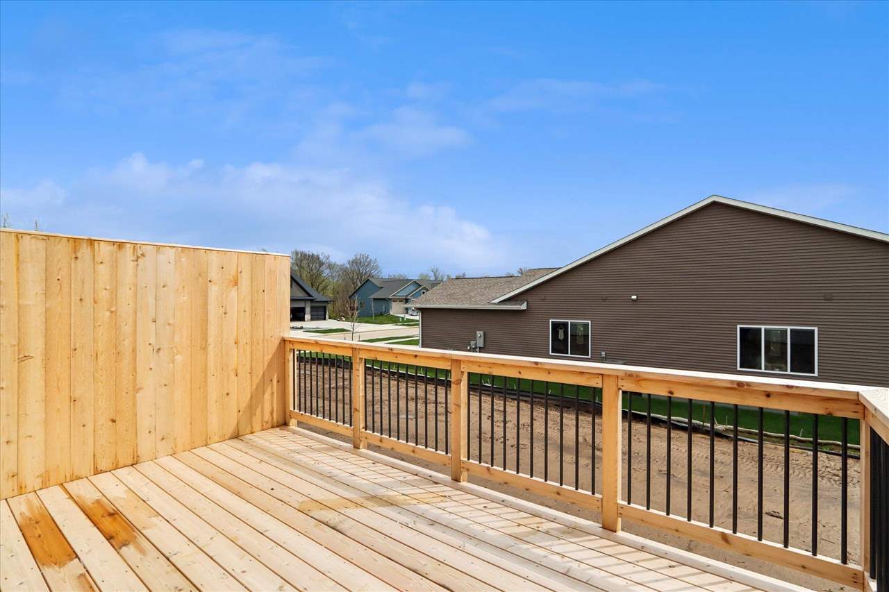 1003 Highland Trl