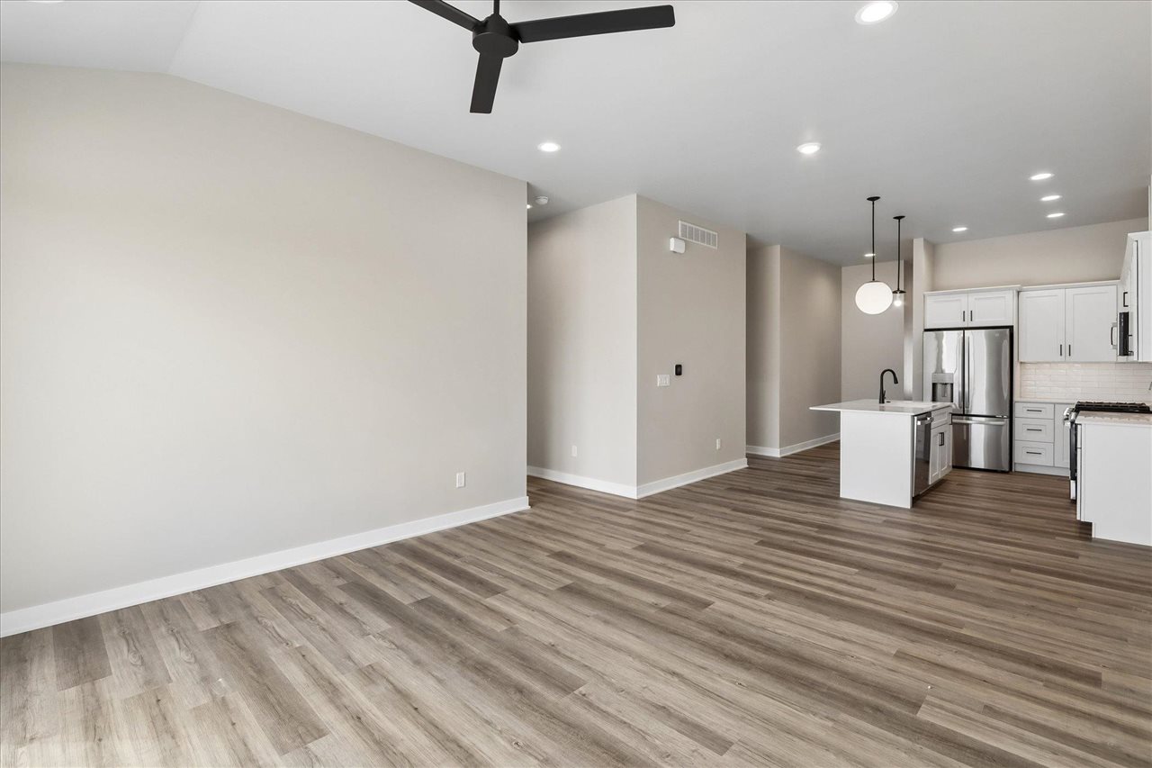 1003 Highland Trl