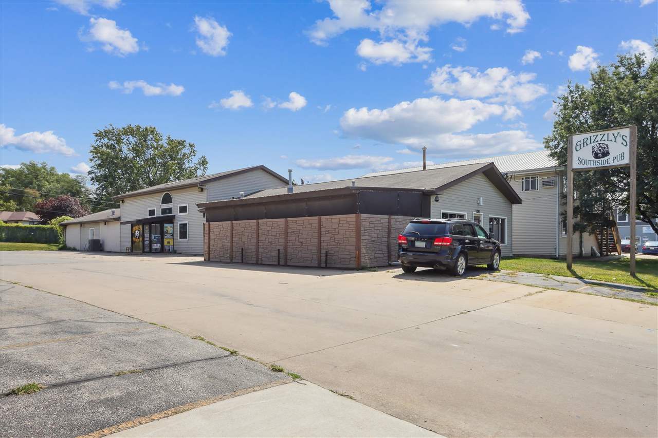 1208 Highland Court