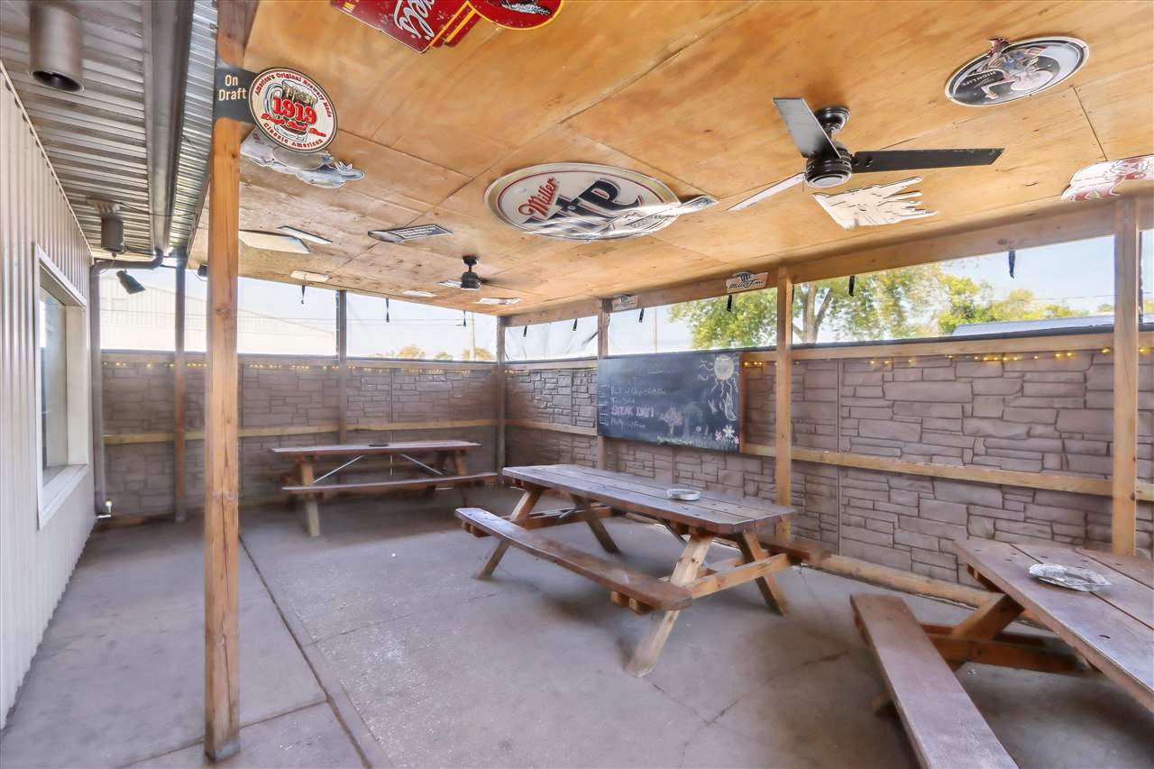 1208 Highland Court