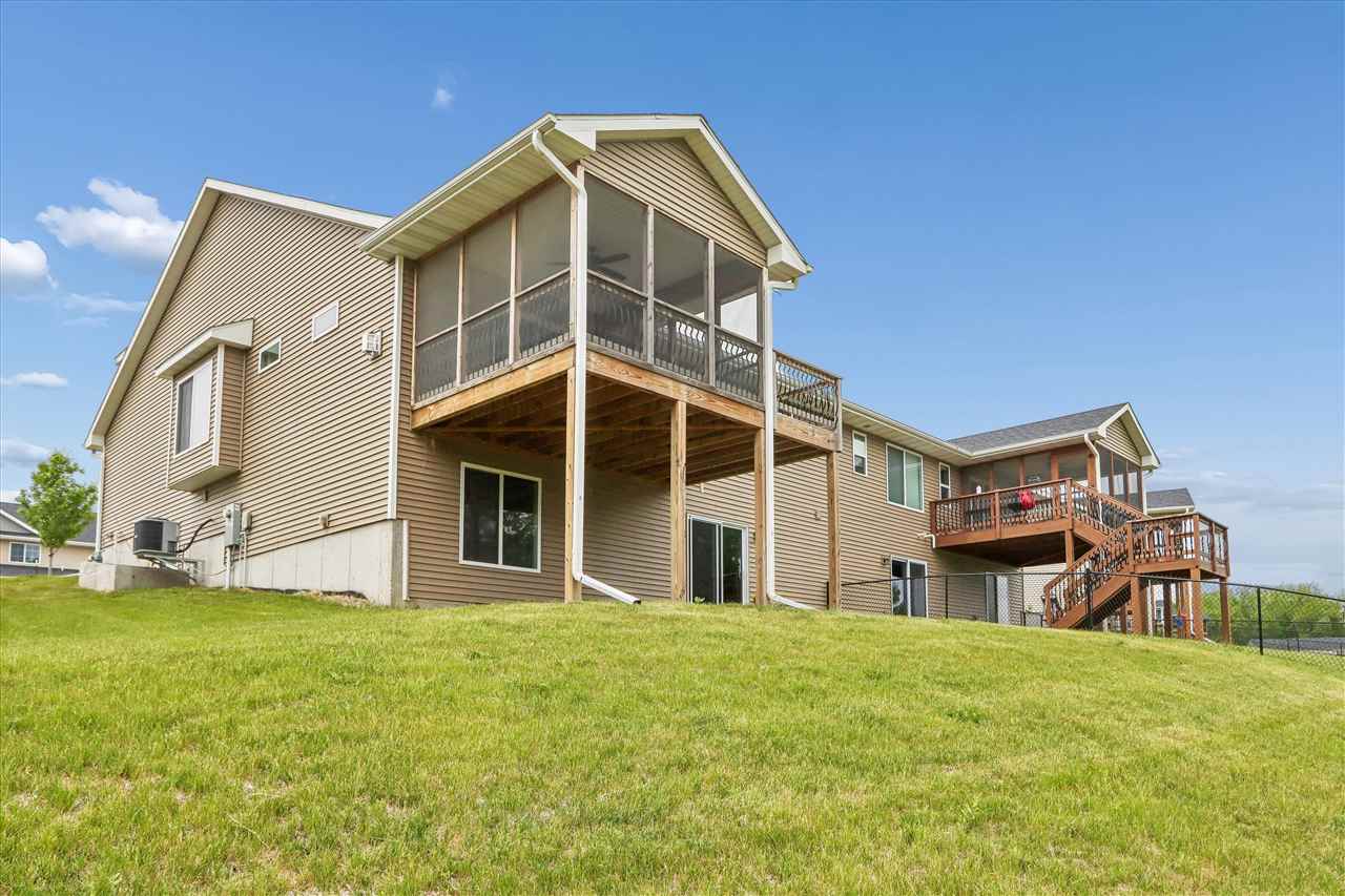620 Creekside Drive
