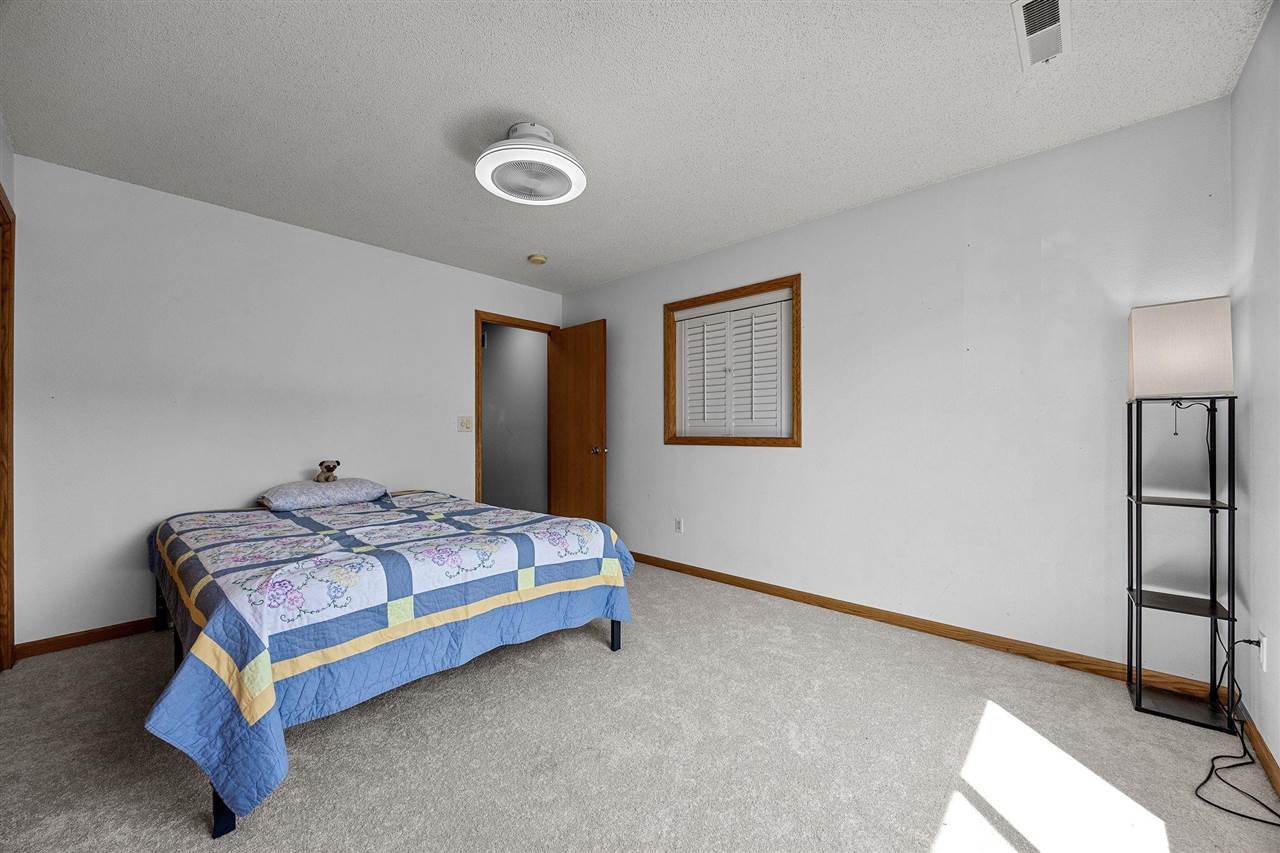 30 Augusta Crt