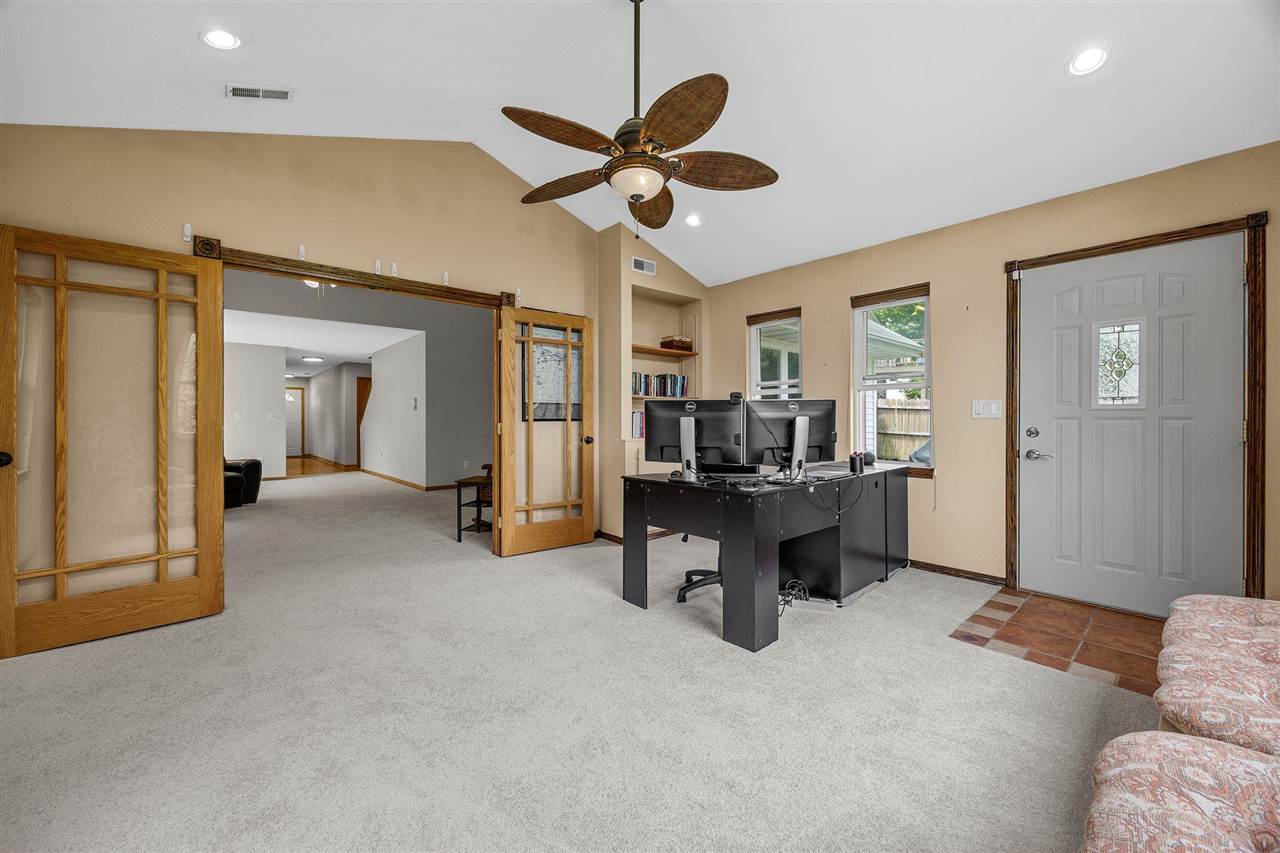 30 Augusta Crt