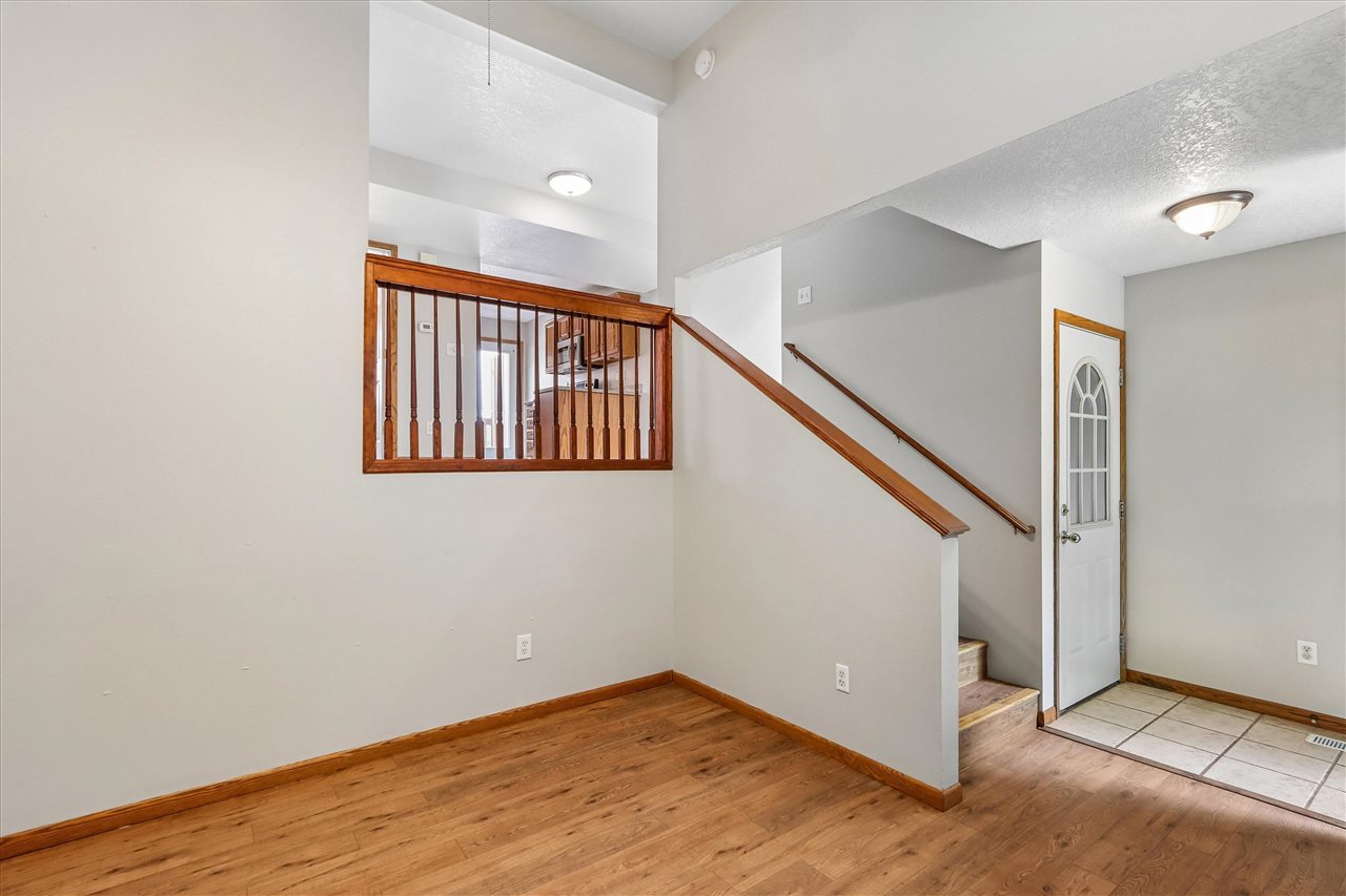 427 W Zeller Street